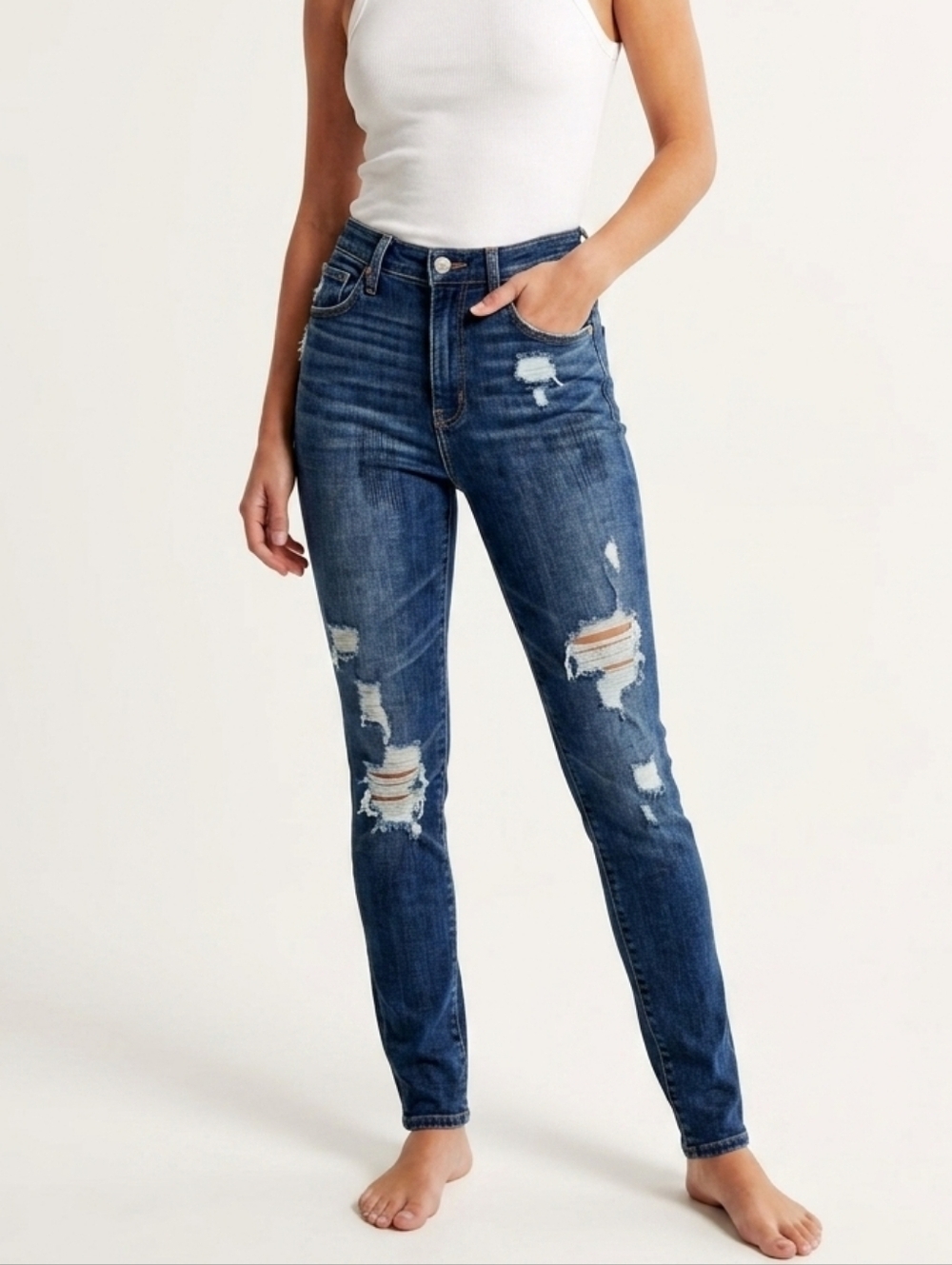 Abercrombie & Fitch   Distressed Women’s Jeans